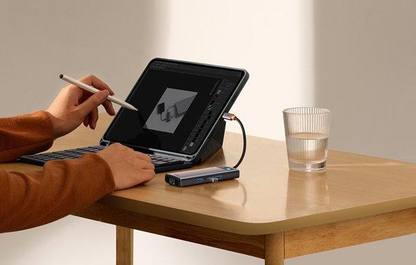 Baseus Metal Gleam&nbsp;7in1&nbsp;USB Hub