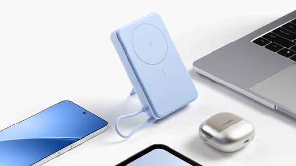 Xiaomi Magnetic Power Bank 10000 with Built-in Stand Grey