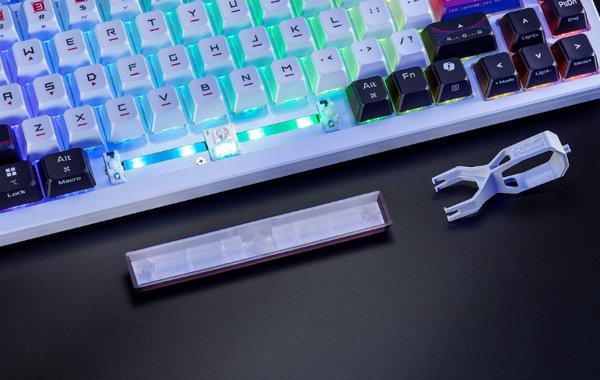 ASUS ROG Azoth X gaming tastatura