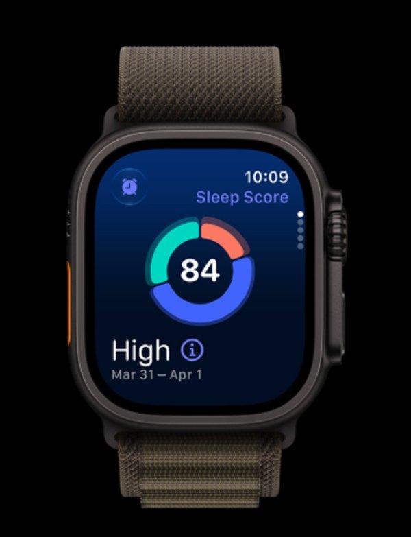 Apple Watch Ultra 4 GPS + Cellular Natural Titanium (Desert Alpine Loop L)