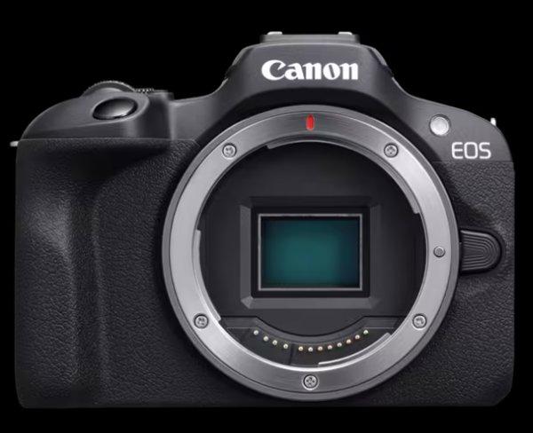 Canon EOS R100 Travel Kit + RF-S 18-45S