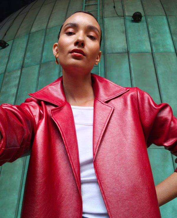 Motorola EDGE 70 Bronze Green 12GB 512GB smartphone