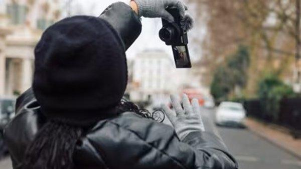 Canon Powershot V1 fotoaparat